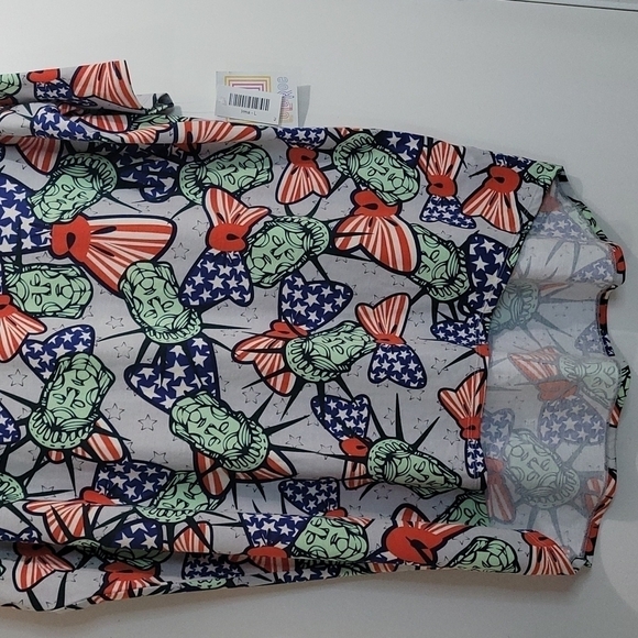 NWT Lularoe Irma Top Statue Of Liberty Patriotic Top Size Large - Picture 6 of 10
